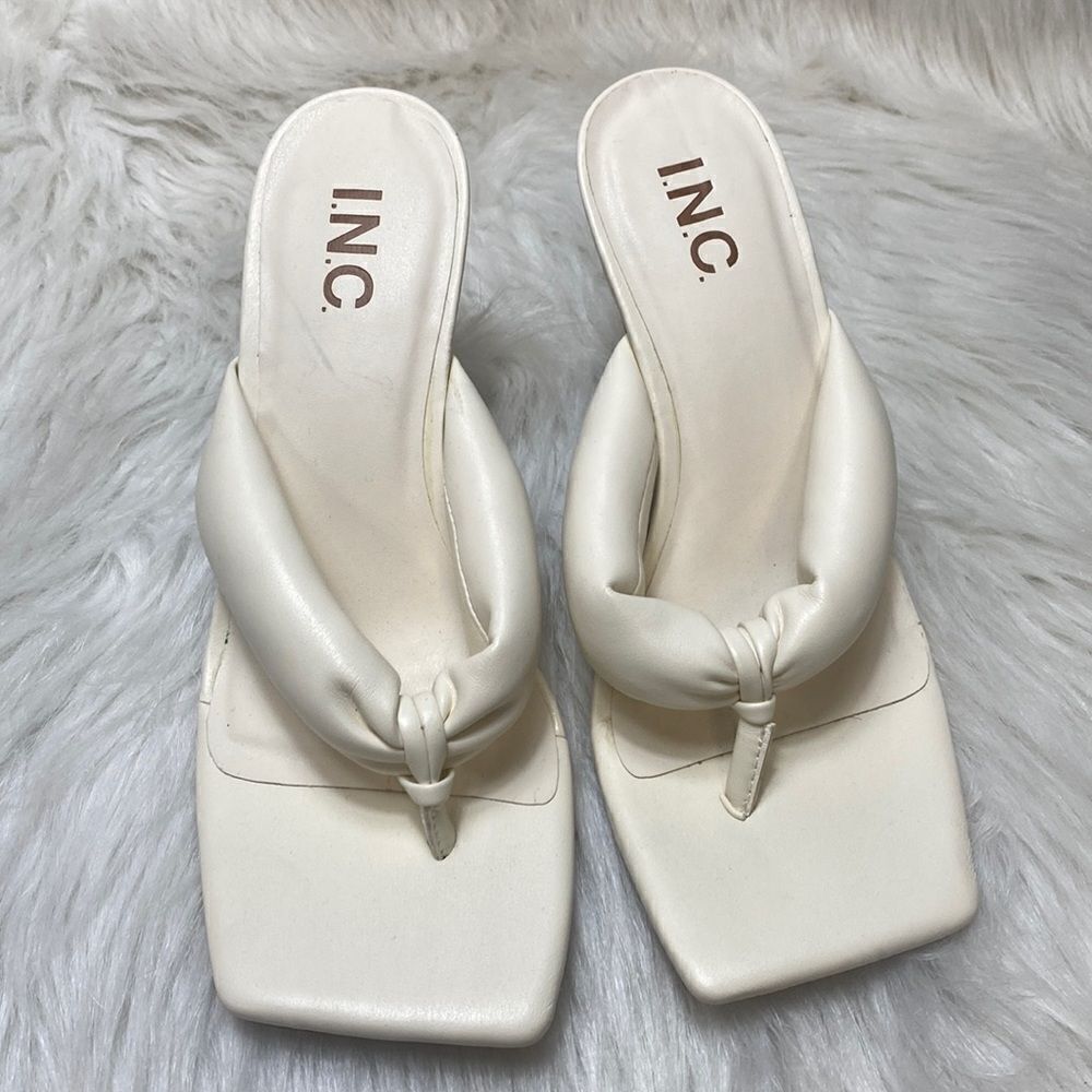 Sagee Thong Dress Sandals‎